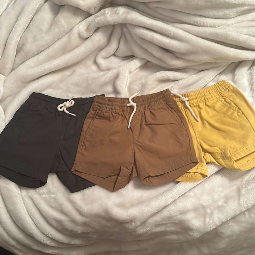 Old Navy Shorts 12-18 months